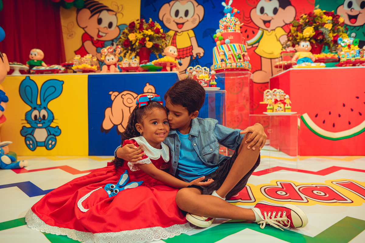 aniversário turma da mônica senhoritas fotografia cebolinha cascão magali festa decoração bolo menina liz
