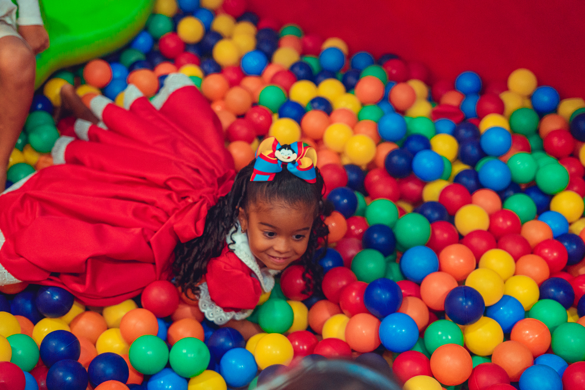 aniversário turma da mônica senhoritas fotografia cebolinha cascão magali festa decoração bolo menina liz
