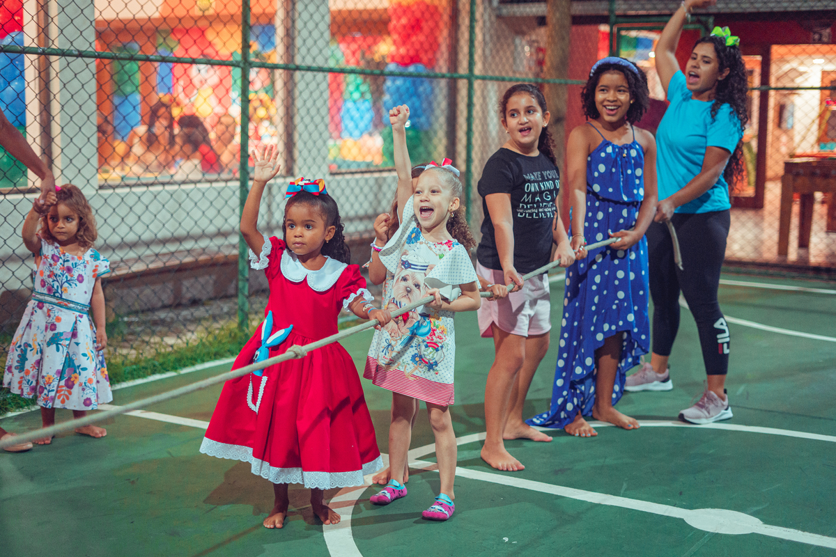 aniversário turma da mônica senhoritas fotografia cebolinha cascão magali festa decoração bolo menina liz