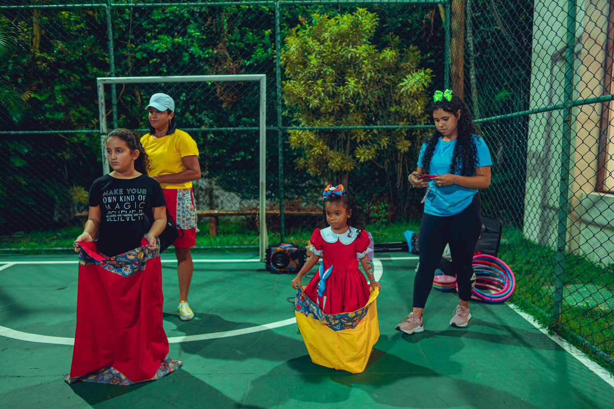 aniversário turma da mônica senhoritas fotografia cebolinha cascão magali festa decoração bolo menina liz