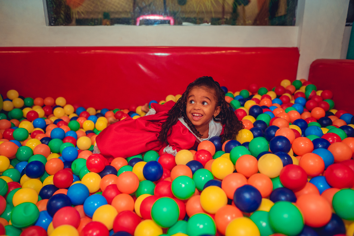 aniversário turma da mônica senhoritas fotografia cebolinha cascão magali festa decoração bolo menina liz