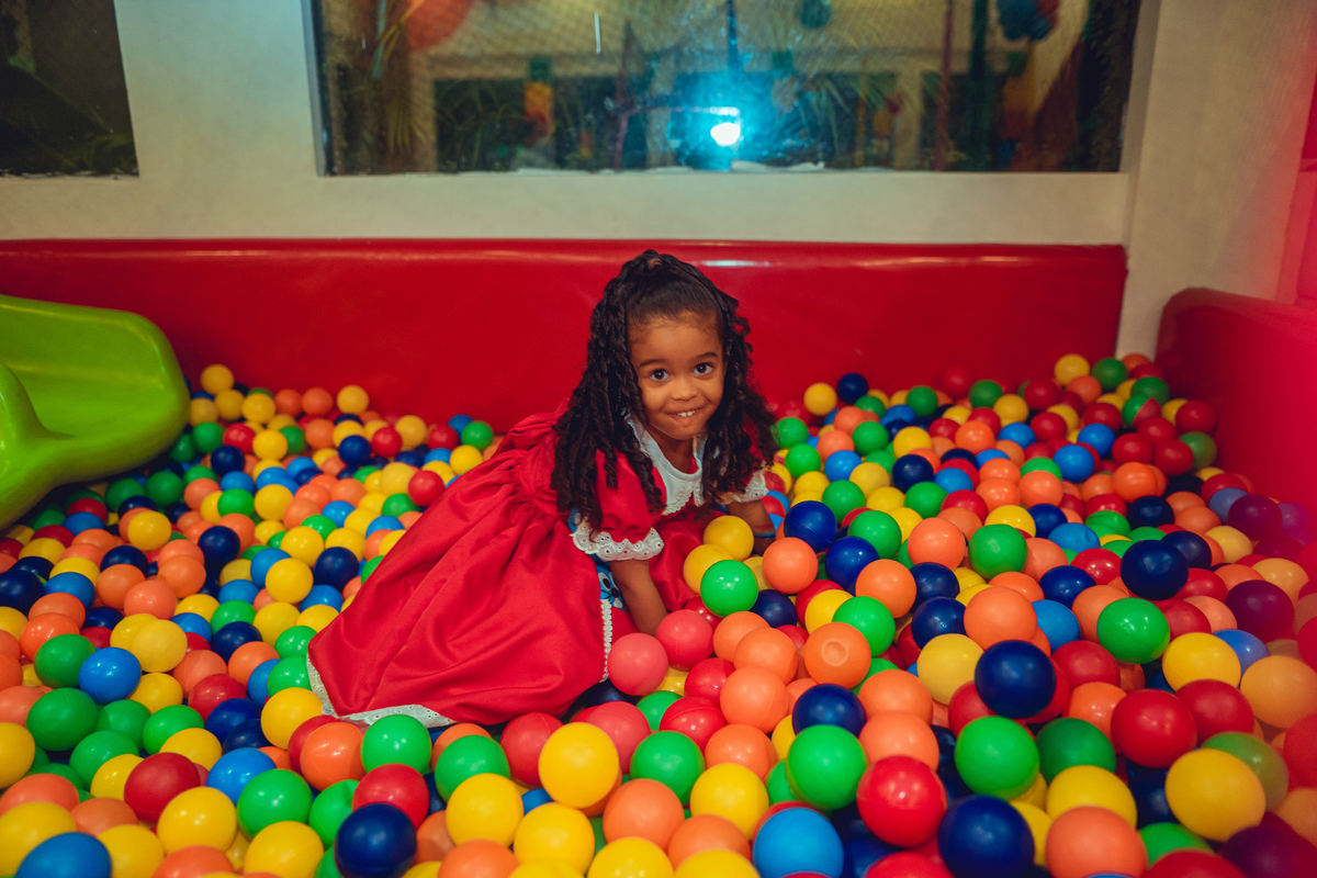 aniversário turma da mônica senhoritas fotografia cebolinha cascão magali festa decoração bolo menina liz