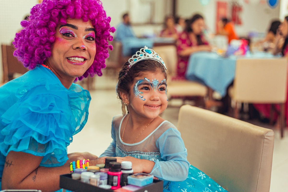 Senhoritas Fotografia aniversário festa infantil criança decoração bolo frozen elsa anna gelo olaf Salvador Bahia Lara 04 anos