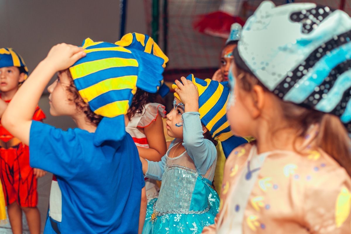 Senhoritas Fotografia aniversário festa infantil criança decoração bolo frozen elsa anna gelo olaf Salvador Bahia Lara 04 anos