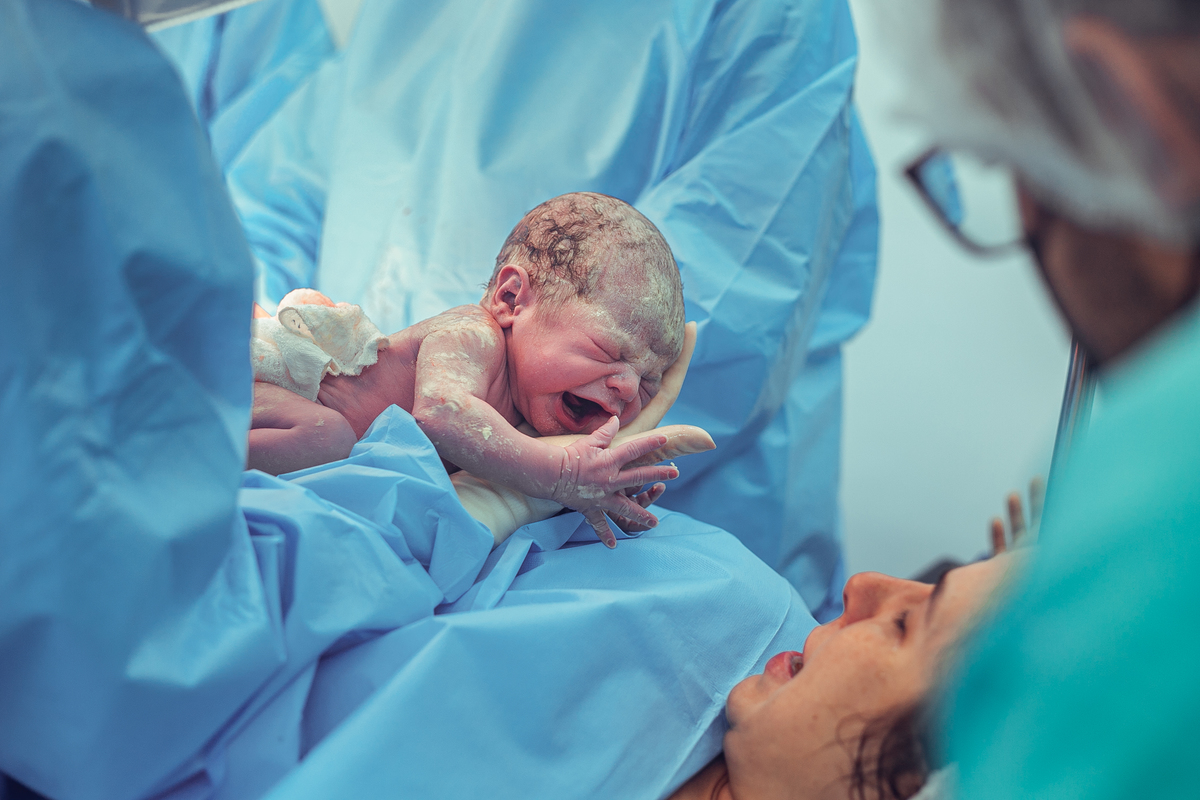 senhoritas fotografia parto cesárea nascimento bebê criança hospital aliança cirurgia marina josé salvador bahia obstetra luciana vieira lopes