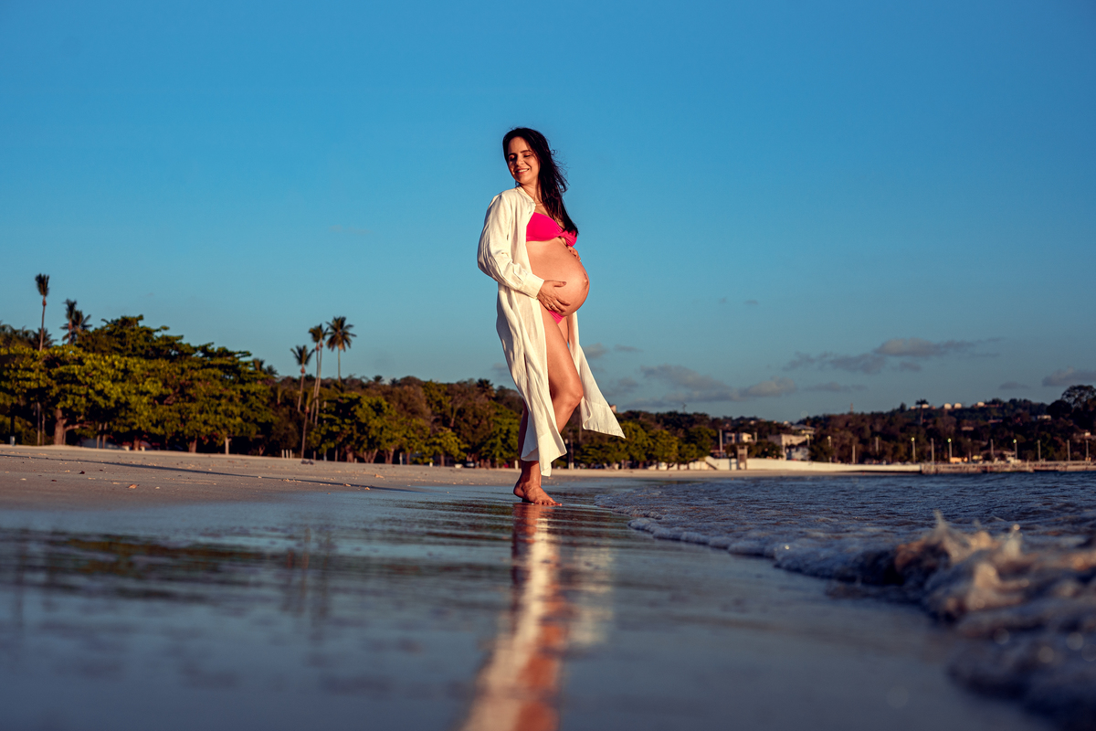 senhoritas fotografia ensaio gestante grávida gravidez praia de inema salvador bahia por do sol céu laranja barriga gestação 9 meses