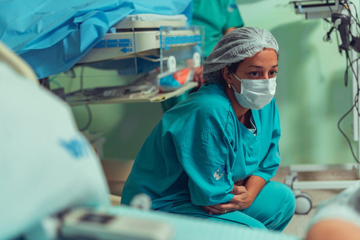 parto humanizado natural normal hospital hospitalar fotógrafa fotógrafas senhoritas fotografia salvador bahia fotografia nascimento bebê gestante grávida casa matris obstetra bruna bittencourt doula saroca hospital aliança