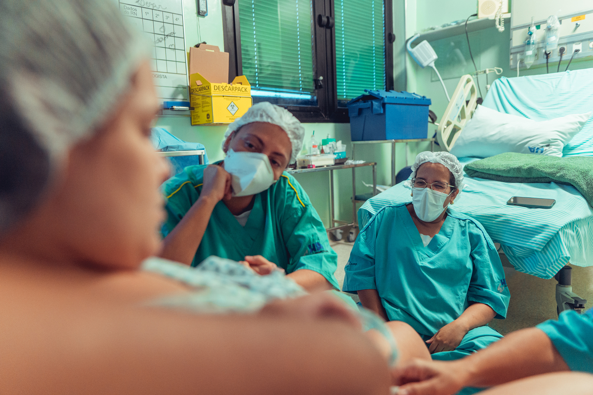 parto humanizado natural normal hospital hospitalar fotógrafa fotógrafas senhoritas fotografia salvador bahia fotografia nascimento bebê gestante grávida casa matris obstetra bruna bittencourt doula saroca hospital aliança