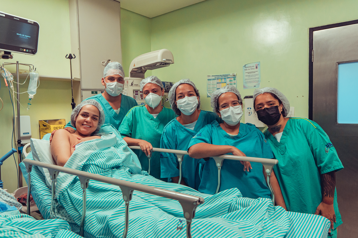 parto humanizado natural normal hospital hospitalar fotógrafa fotógrafas senhoritas fotografia salvador bahia fotografia nascimento bebê gestante grávida casa matris obstetra bruna bittencourt doula saroca hospital aliança