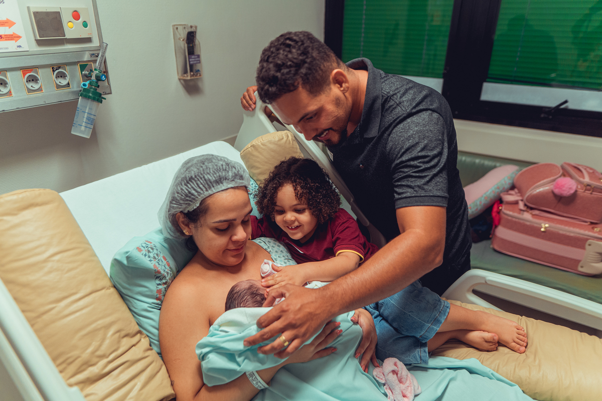 parto humanizado natural normal hospital hospitalar fotógrafa fotógrafas senhoritas fotografia salvador bahia fotografia nascimento bebê gestante grávida casa matris obstetra bruna bittencourt doula saroca hospital aliança