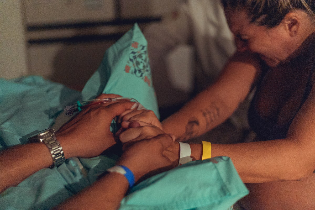 parto humanizado natural normal hospital hospitalar fotógrafa fotógrafas senhoritas fotografia salvador bahia fotografia nascimento bebê gestante grávida vervita parto humanizado obstetra camila rabello enfermeira mara menezes hospital aliança