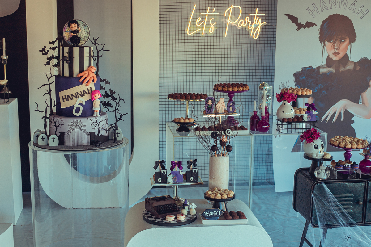 aniversário infantil festa criança decoração bolo as festas de manuca wandinha hannah 06 anos senhoritas fotografia salvador bahia fotografia de família fotógrafas