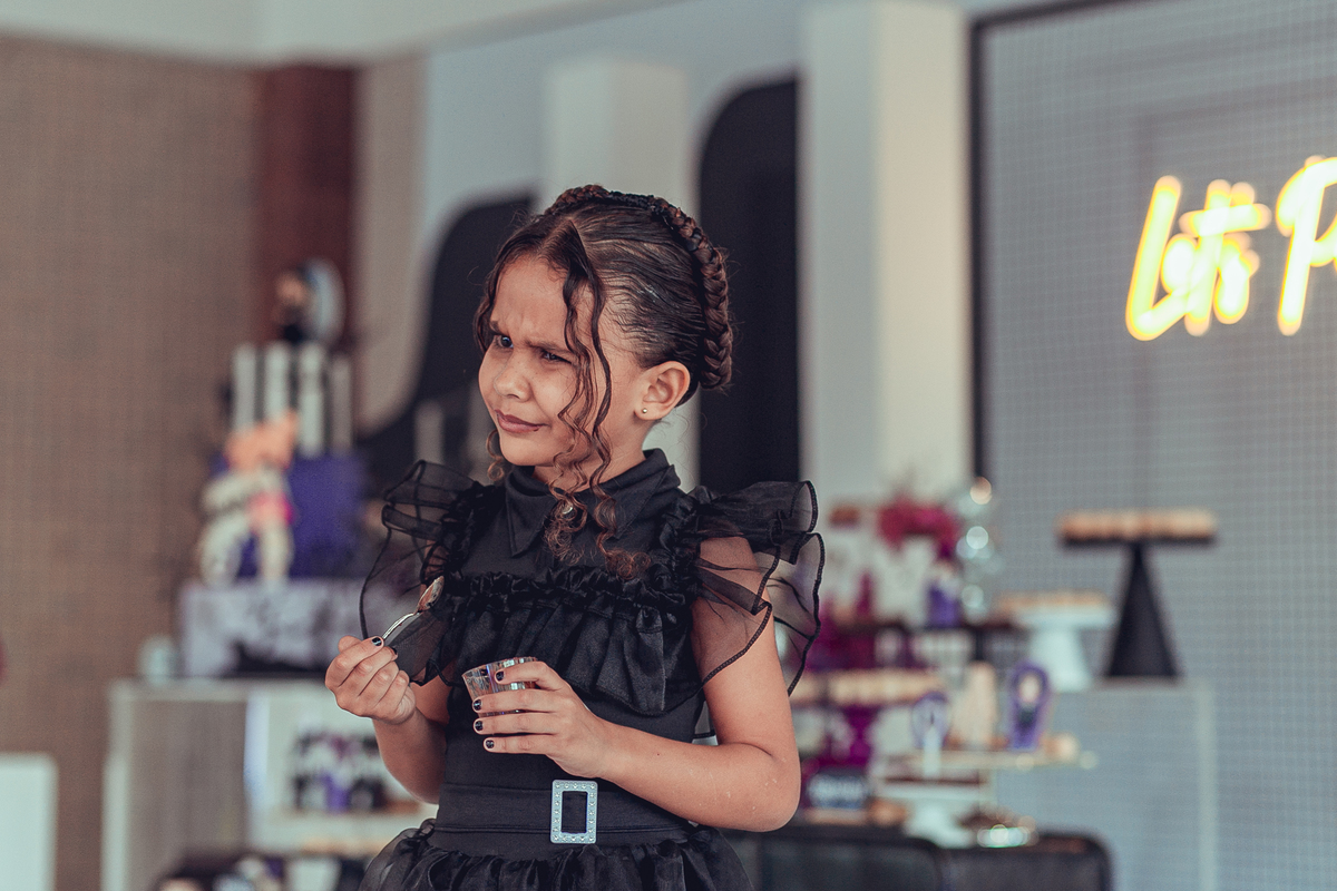 aniversário infantil festa criança decoração bolo as festas de manuca wandinha hannah 06 anos senhoritas fotografia salvador bahia fotografia de família fotógrafas