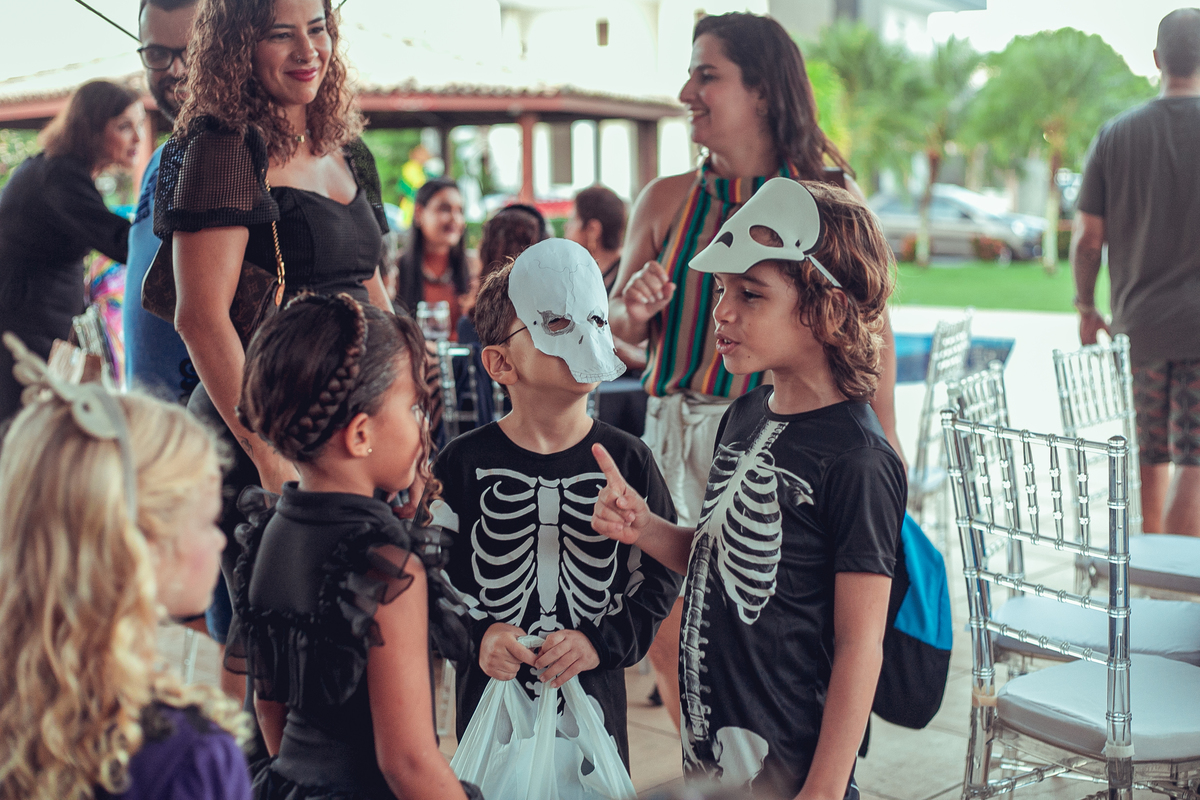 aniversário infantil festa criança decoração bolo as festas de manuca wandinha hannah 06 anos senhoritas fotografia salvador bahia fotografia de família fotógrafas
