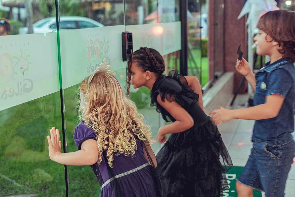 aniversário infantil festa criança decoração bolo as festas de manuca wandinha hannah 06 anos senhoritas fotografia salvador bahia fotografia de família fotógrafas