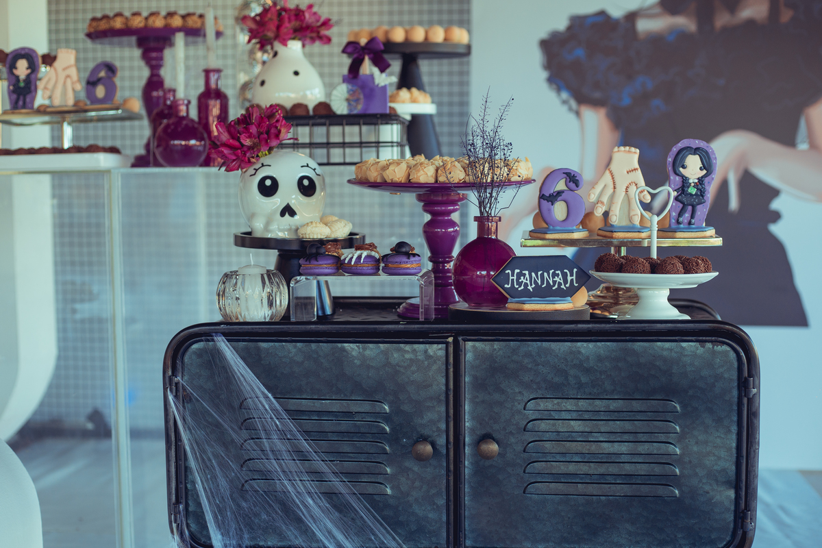 aniversário infantil festa criança decoração bolo as festas de manuca wandinha hannah 06 anos senhoritas fotografia salvador bahia fotografia de família fotógrafas