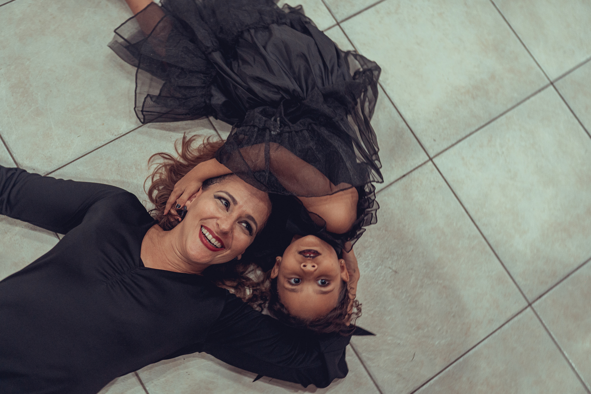 aniversário infantil festa criança decoração bolo as festas de manuca wandinha hannah 06 anos senhoritas fotografia salvador bahia fotografia de família fotógrafas