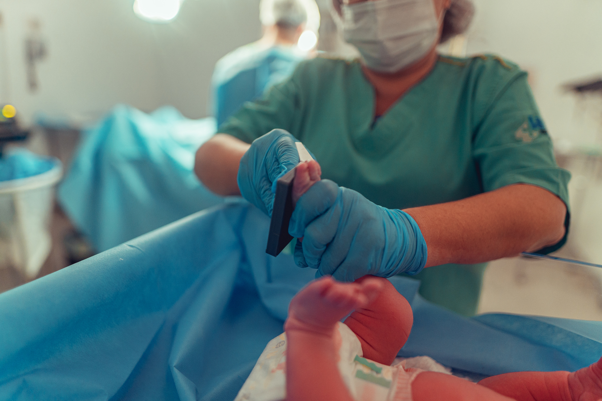 senhoritas fotografia fotógrafas de parto salvador bahia parto humanizado normal natural cesárea hospitalar hospital aliança nascimento nasceu bebê maria fernanda paulo gabriel
