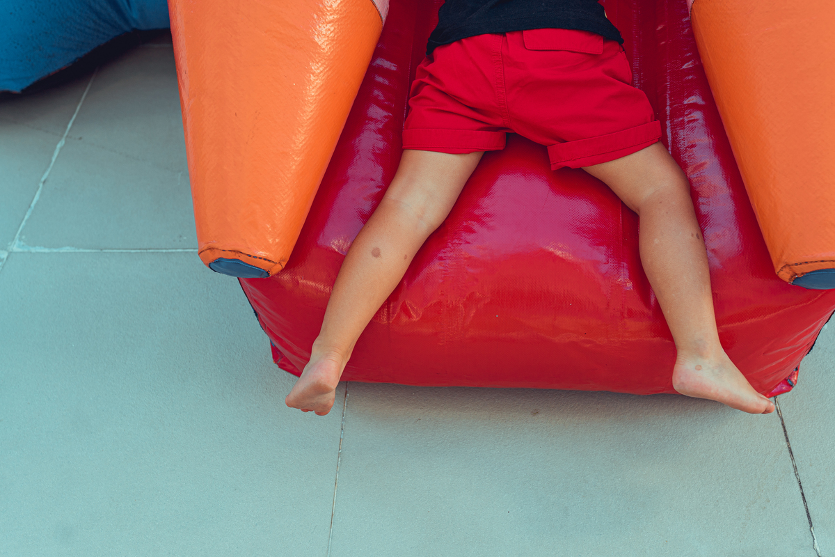 senhoritas fotografia salvador bahia aniversário infantil festa criança gabriel 3 anos idade decoração bolo super herois marvel homem aranha incrível hulk capitão américa super homem superman batman thor homem formiga