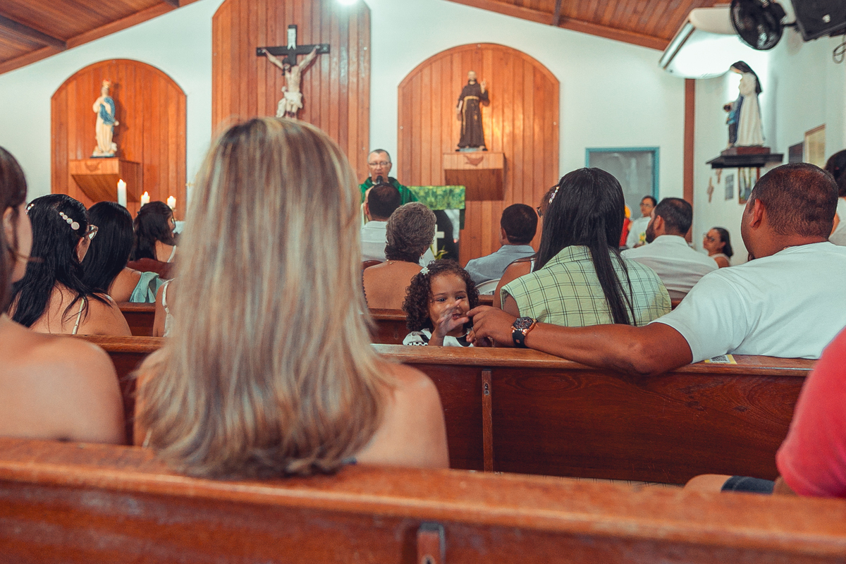 senhoritas fotografia batizado batismo igreja praia do forte sao francisco de assis foto fotografo fotografa