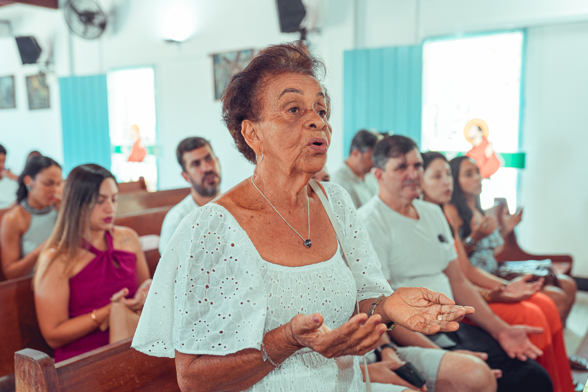 senhoritas fotografia batizado batismo igreja praia do forte sao francisco de assis foto fotografo fotografa