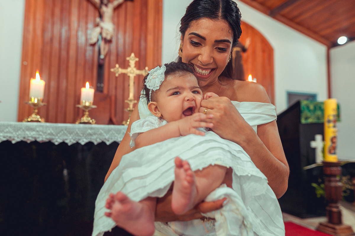 senhoritas fotografia batizado batismo igreja praia do forte sao francisco de assis foto fotografo fotografa