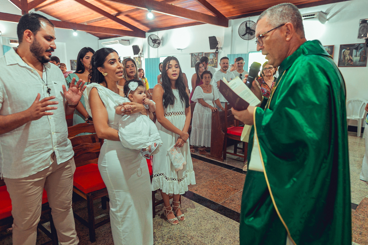 senhoritas fotografia batizado batismo igreja praia do forte sao francisco de assis foto fotografo fotografa