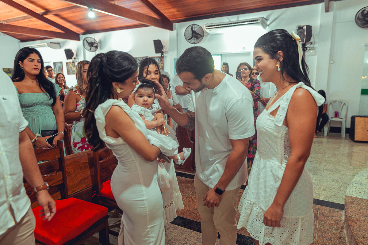 senhoritas fotografia batizado batismo igreja praia do forte sao francisco de assis foto fotografo fotografa
