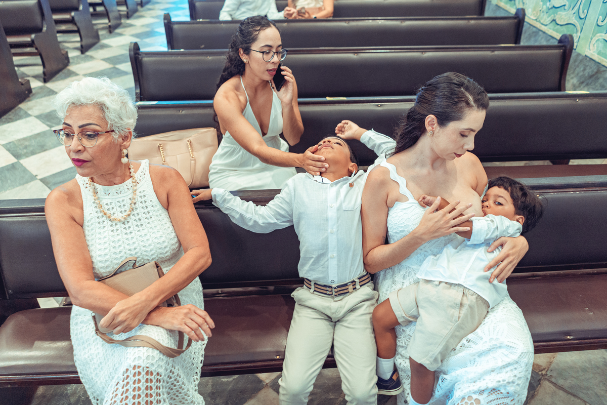 Fotografia Foto Fotografa Batizado Batismo Senhoritas Madrinha Padrinho familia espontanea documental