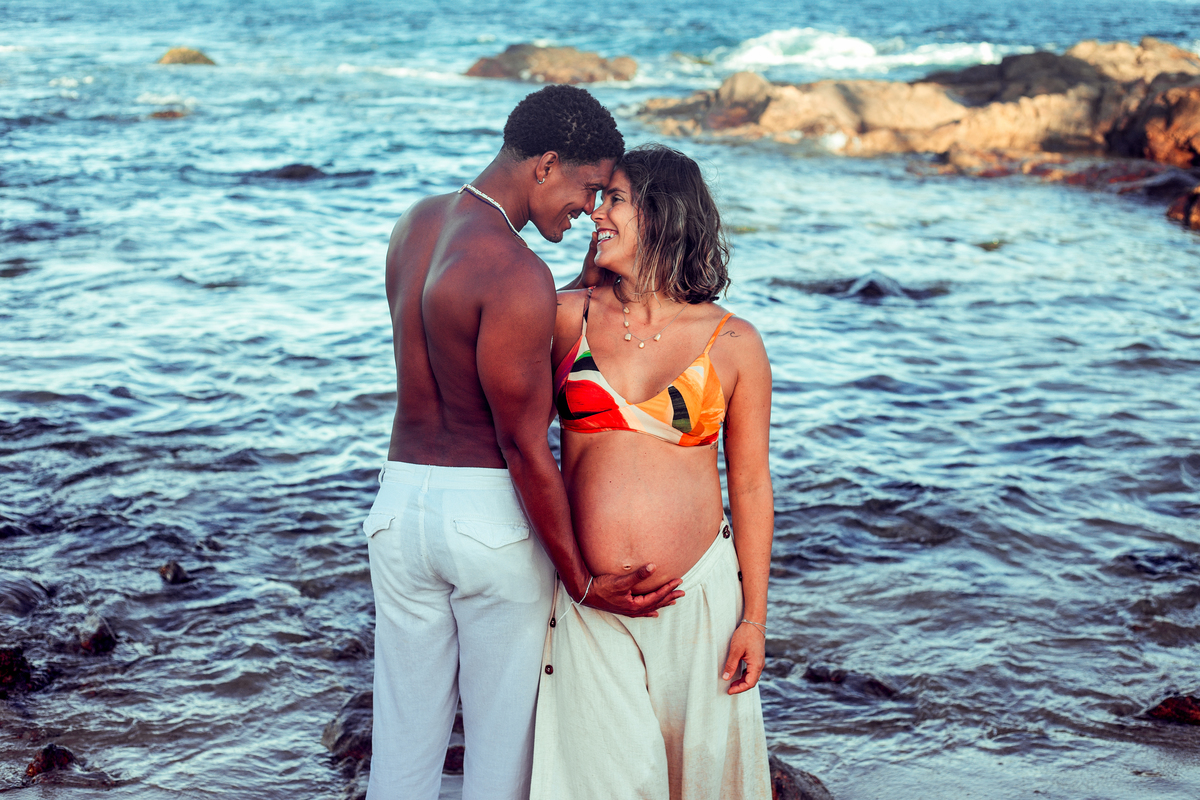 ensaio gestante foto fotografia gravida gravidez senhoritas farol da barra salvador pose roupa look ideia