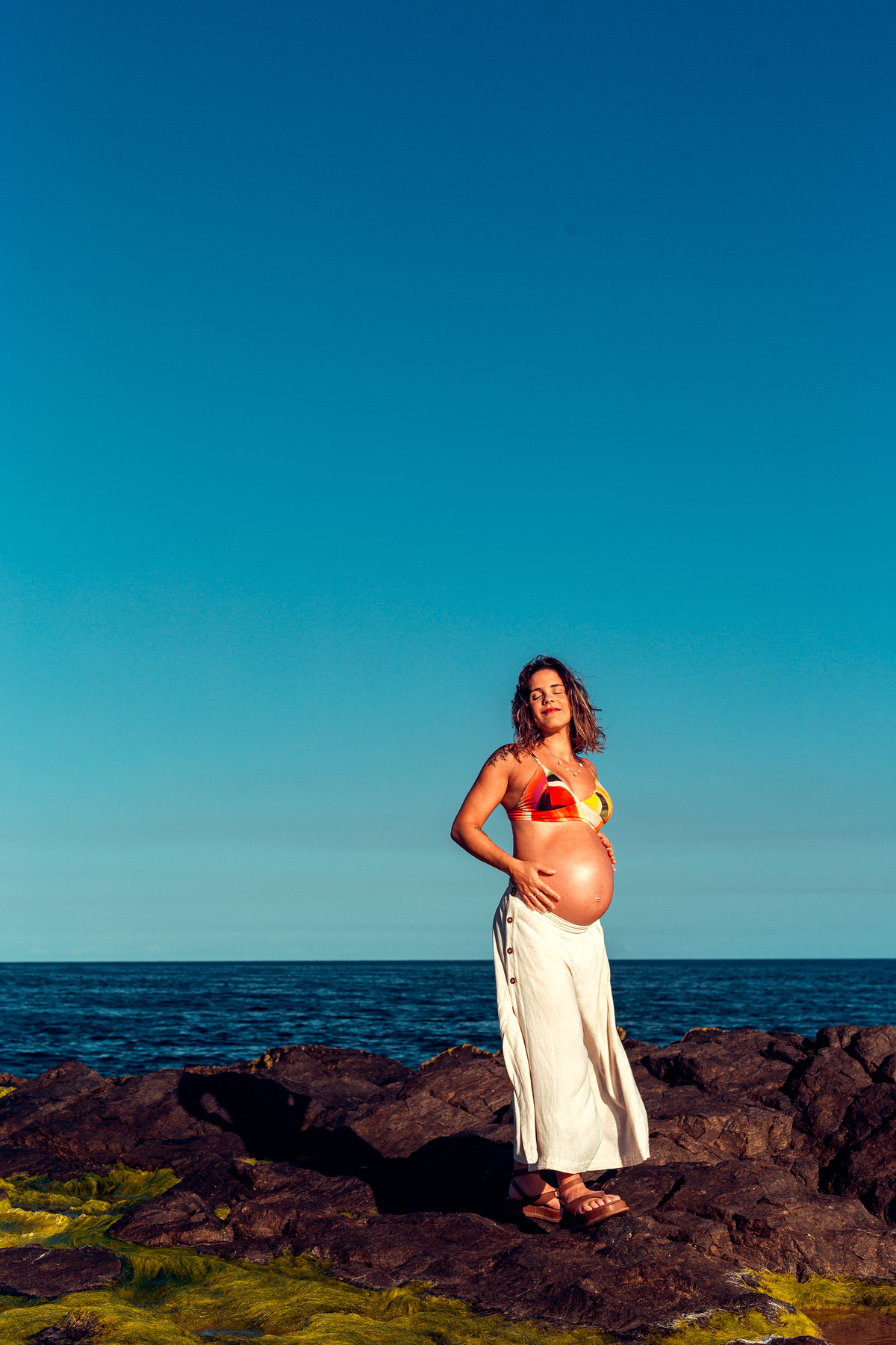 ensaio gestante foto fotografia gravida gravidez senhoritas farol da barra salvador pose roupa look ideia