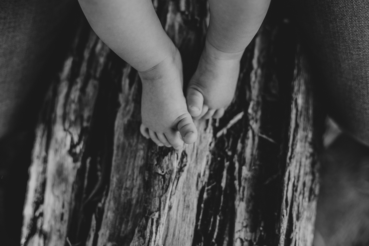 pes de bebe sao gordinhos e fofinhos