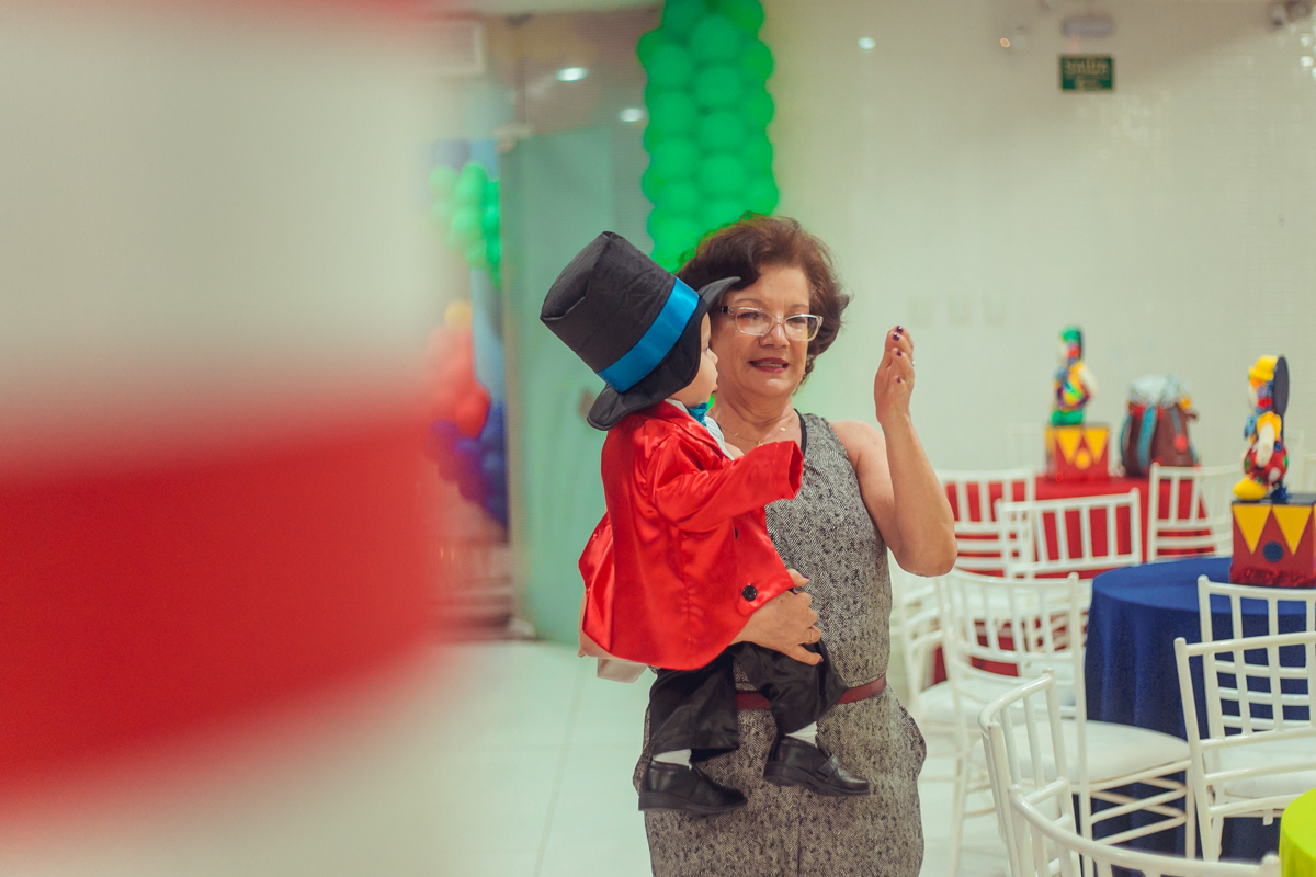 colo de vó durante festa de aniversario em salvador