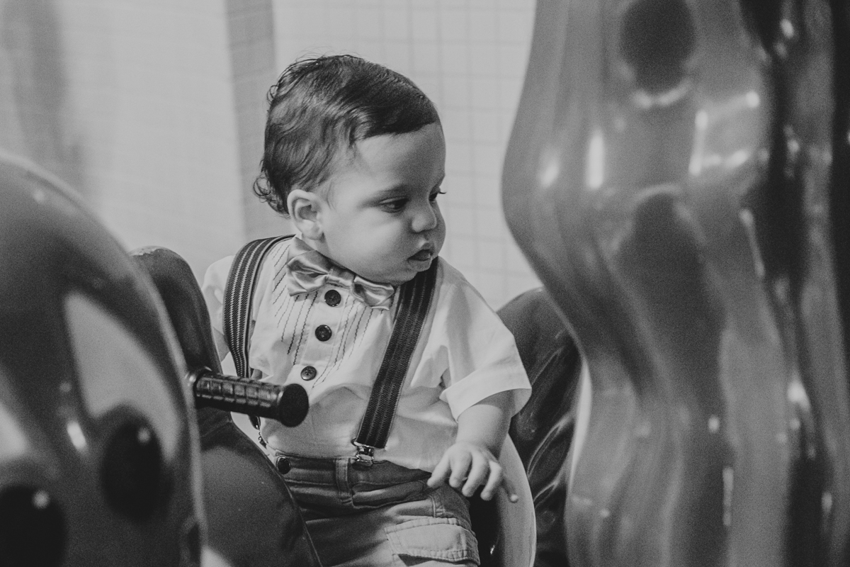 bebe fofo se divertindo em festa tema circo em salvador