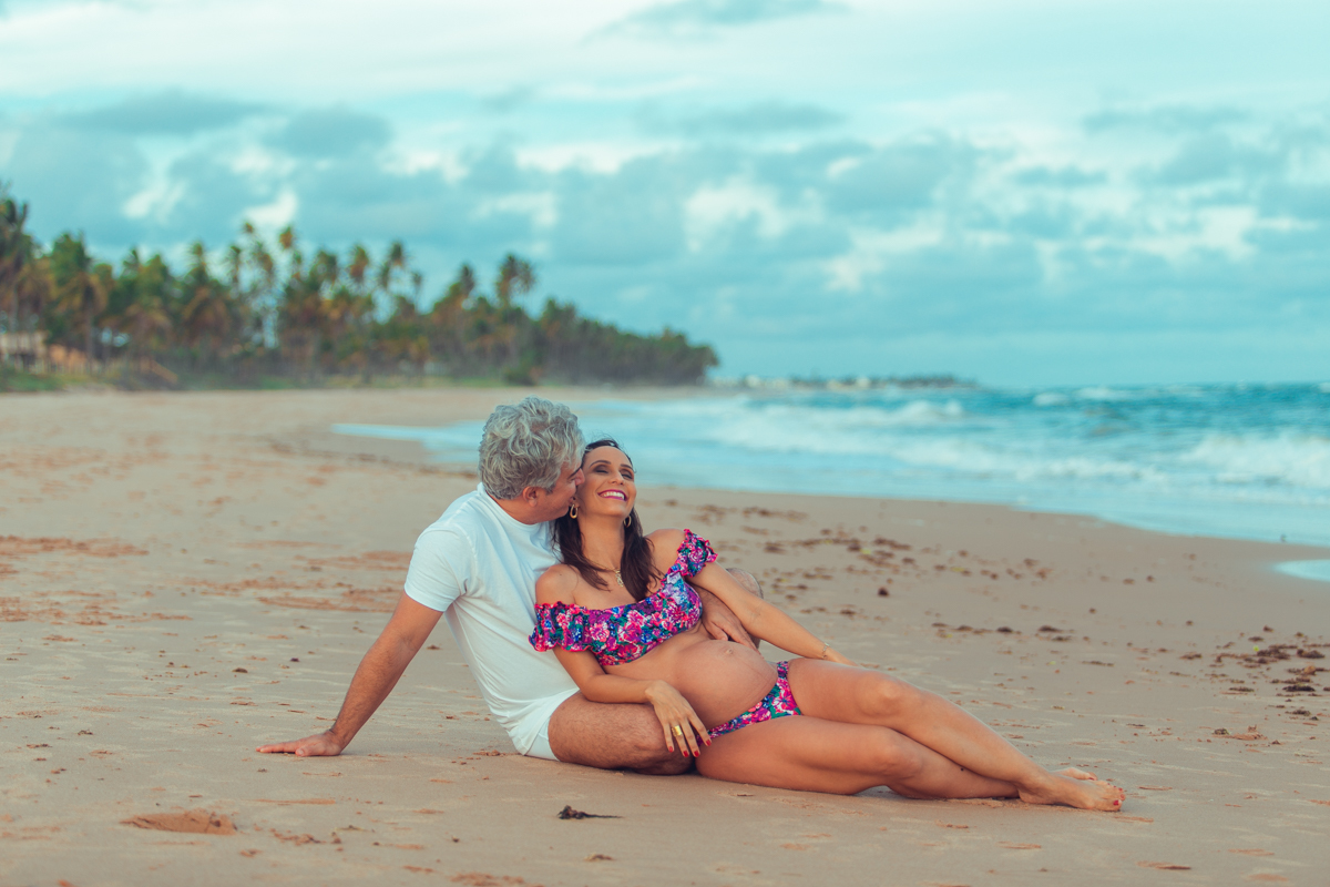lucas e camila rabello na praia de busca vida apaixonados