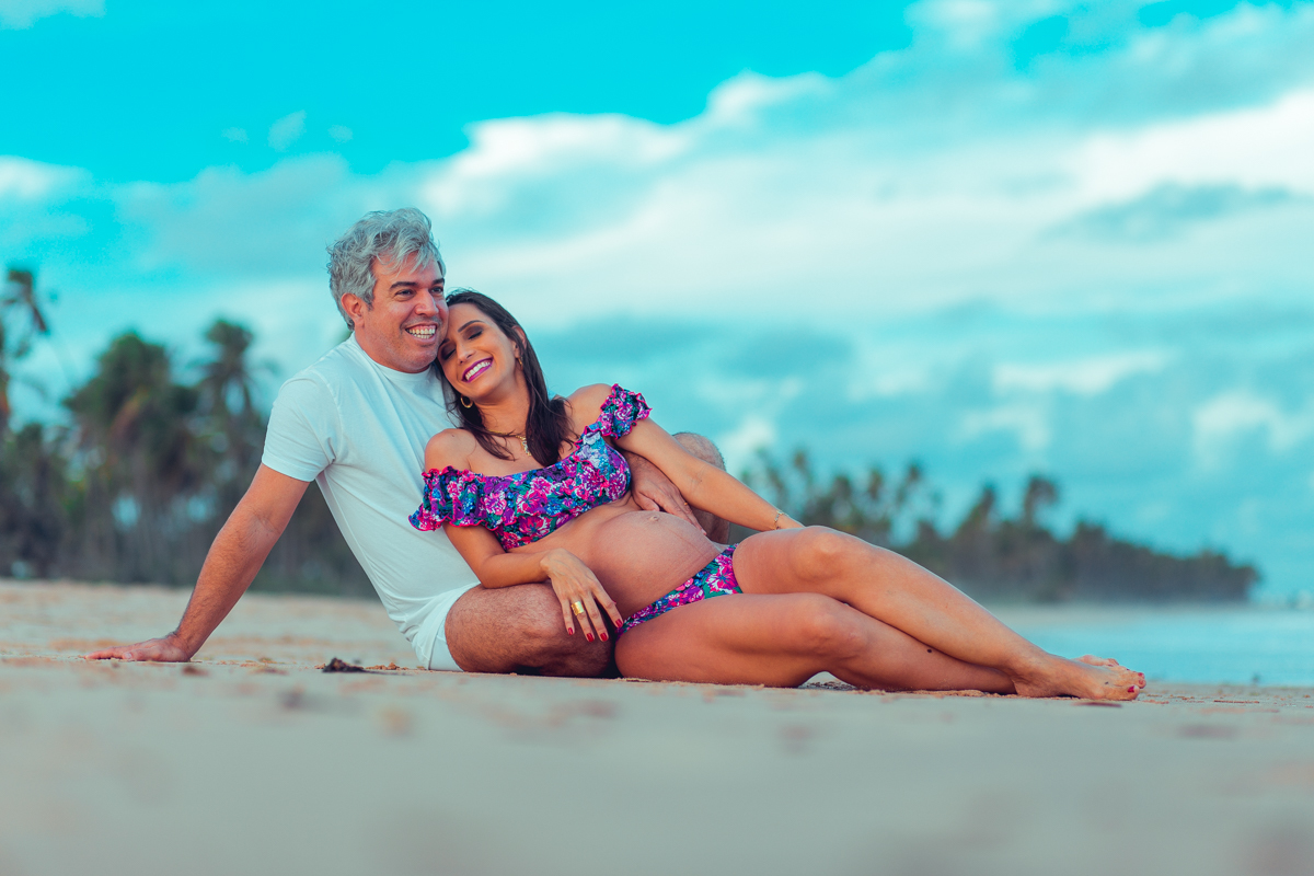 lucas e camila rabello na praia de busca vida fazem fotos gestantes