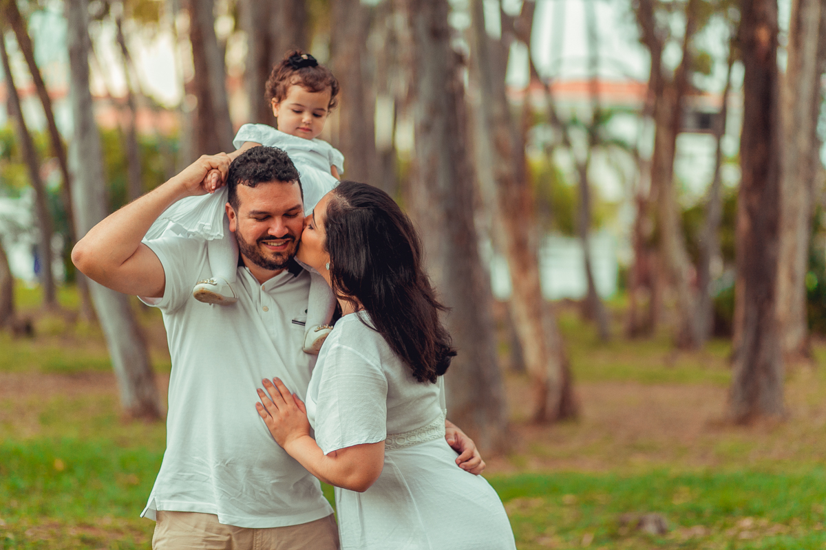 familia se diverte em sessao de fotos com a senhoritas fotografia