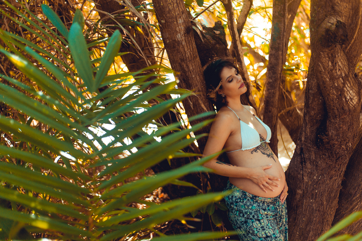 ensaio gestante em salvador na natureza com gravida fotos lindas praia itacimirim