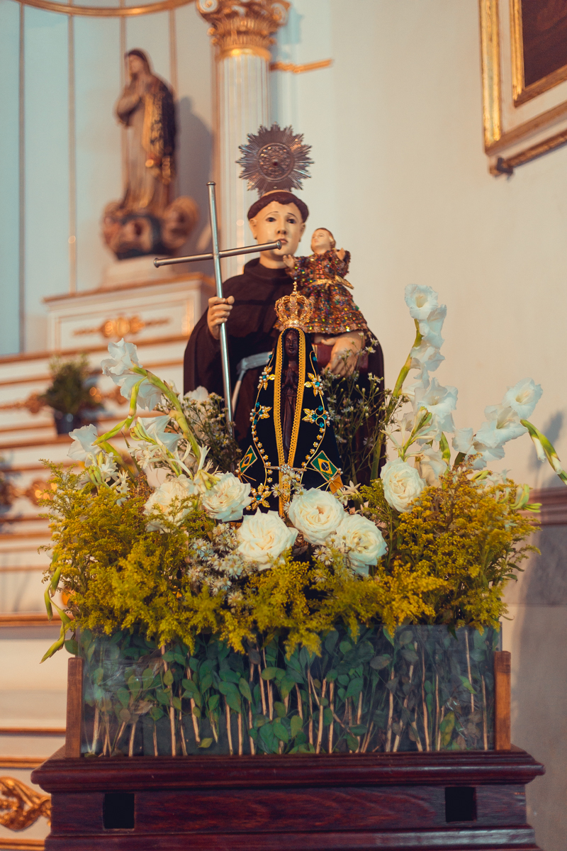 batizado igreja santo antonio da barra em salvador fotografia familia