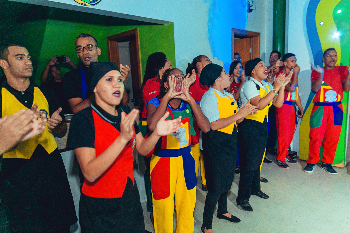 equipe terra do nunca animando a festa do DANiel
