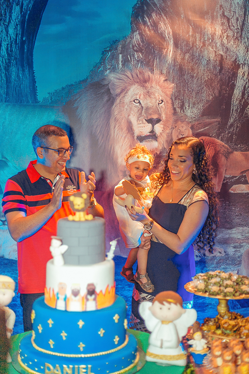 Hora dos parabéns do DAniel em sua festa de aniversario