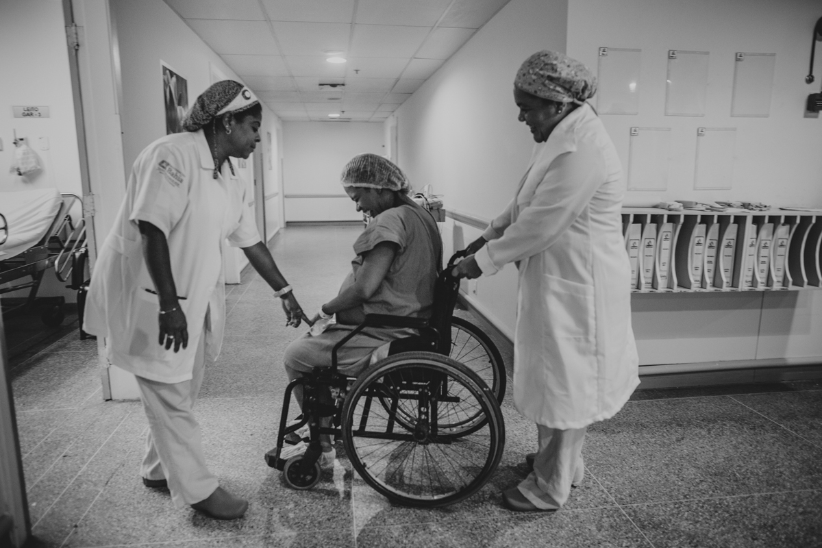 Eliomara Gomes eliomaria parto quadrigemeos riachao Maternidade de Referência José Maria de Magalhães Neto Senhoritas Fotografia Salvador 3 meninas e 1 menino Referencia Alto Risco Prematuro