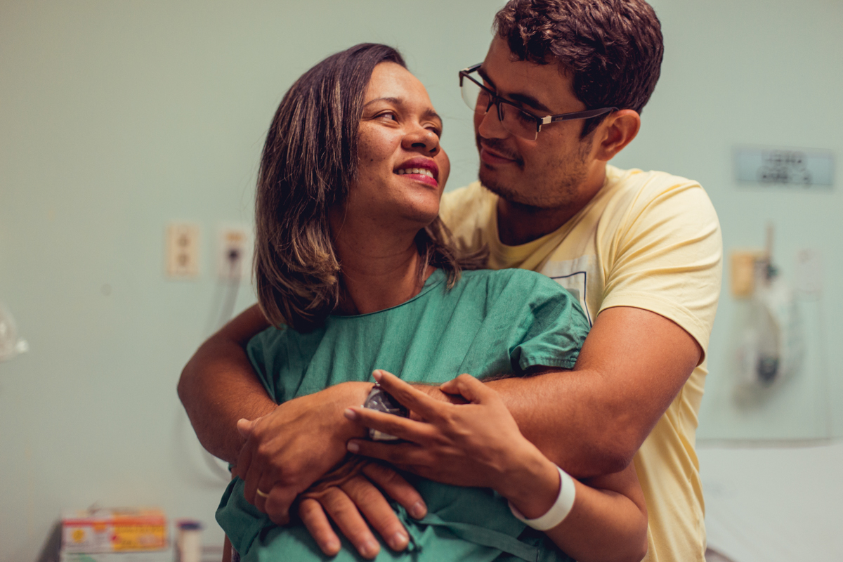 Eliomara Gomes eliomaria parto quadrigemeos riachao Maternidade de Referência José Maria de Magalhães Neto Senhoritas Fotografia Salvador 3 meninas e 1 menino Referencia Alto Risco Prematuro