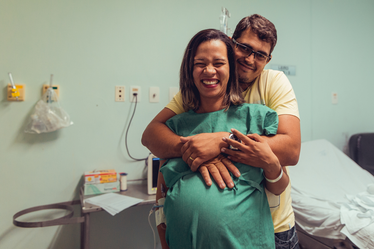 Eliomara Gomes eliomaria parto quadrigemeos riachao Maternidade de Referência José Maria de Magalhães Neto Senhoritas Fotografia Salvador 3 meninas e 1 menino Referencia Alto Risco Prematuro