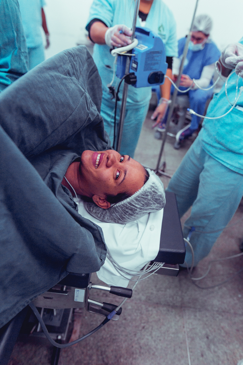 Eliomara Gomes eliomaria parto quadrigemeos riachao Maternidade de Referência José Maria de Magalhães Neto Senhoritas Fotografia Salvador 3 meninas e 1 menino Referencia Alto Risco Prematuro