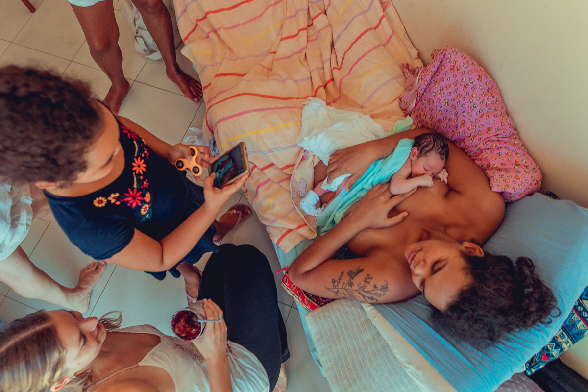 sobreparto parto domiciliar salvador natural humanizado normal senhoritas fotografia nascimento