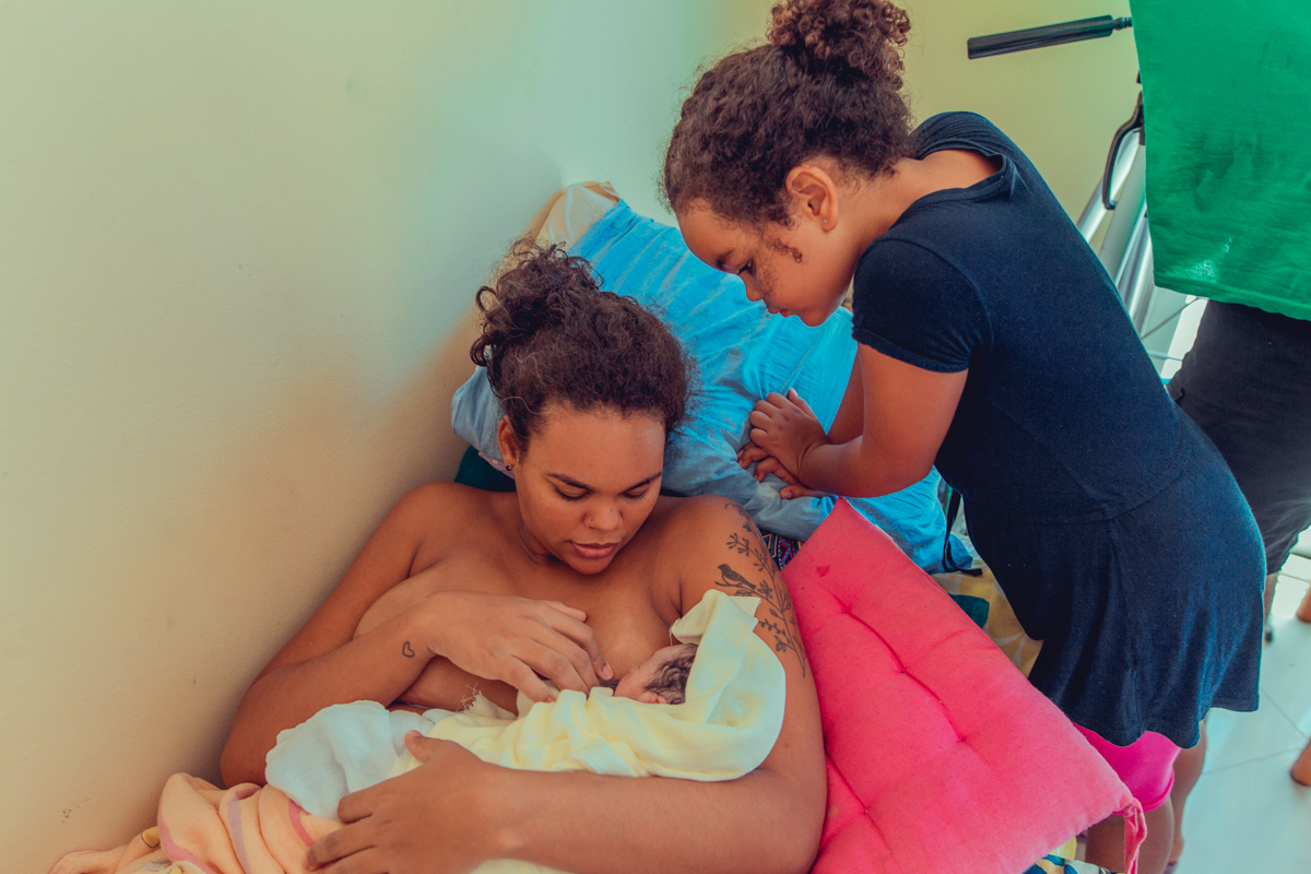 sobreparto parto domiciliar salvador natural humanizado normal senhoritas fotografia nascimento