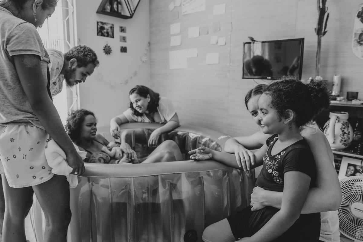 tanila amorim enfermeira obstetra lorena santana sobreparto parto domiciliar salvador