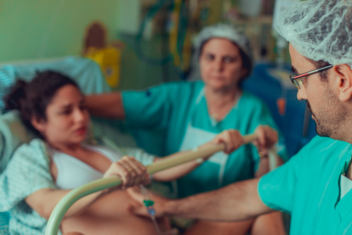 obstare salvador rodrigo lemos adriana monteiro parto normal natural hospital aliança hospitalar humanizado doula fase expulsiva expulsivo nascimento