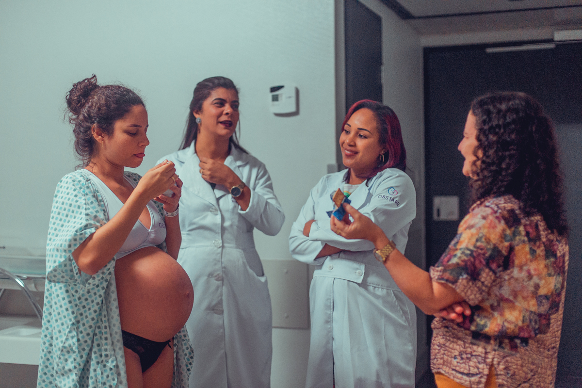 obstare salvador rodrigo lemos adriana monteiro parto normal natural hospital aliança hospitalar humanizado doula dieta livre alimentos e liquidos durante trabalho de parto